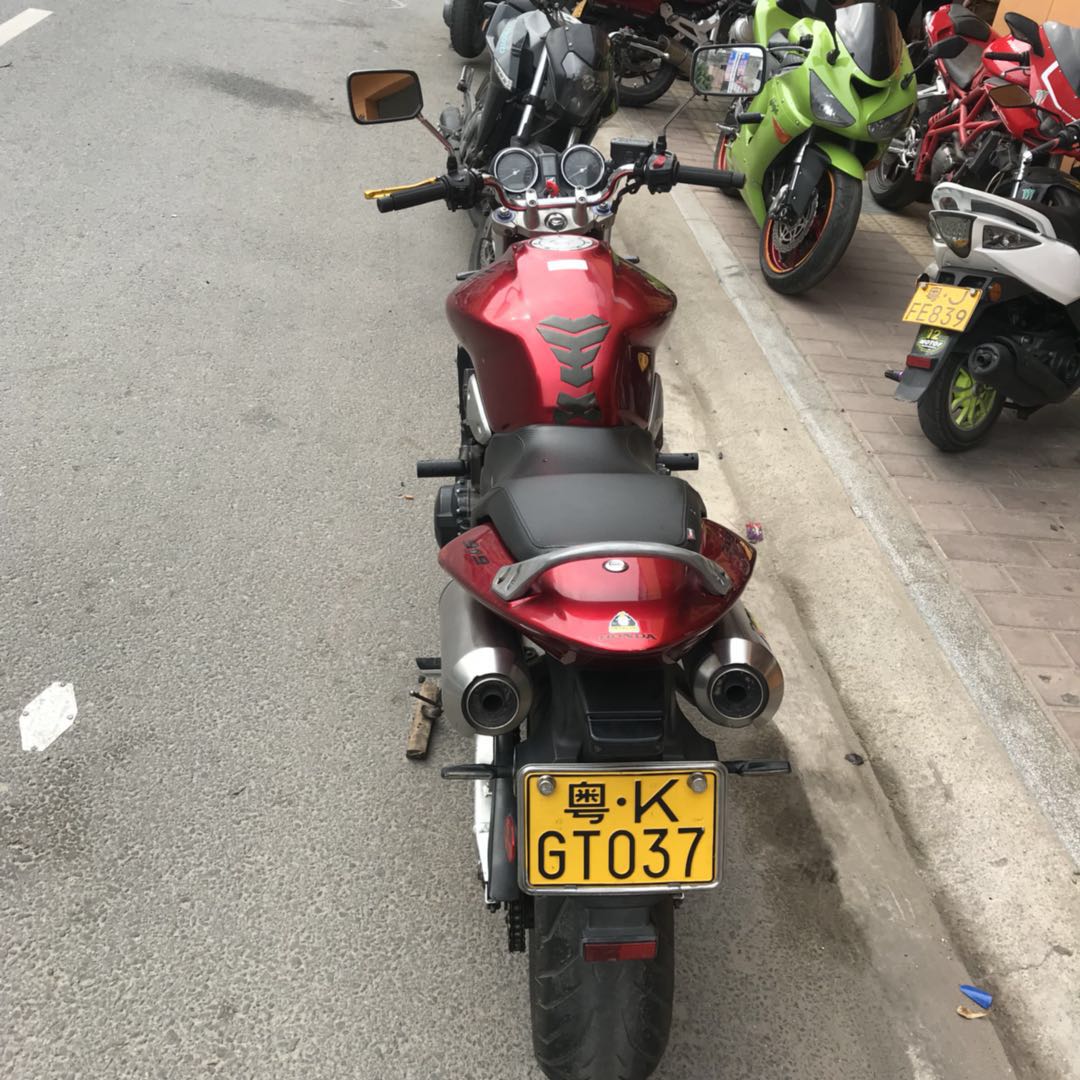 后.jpg