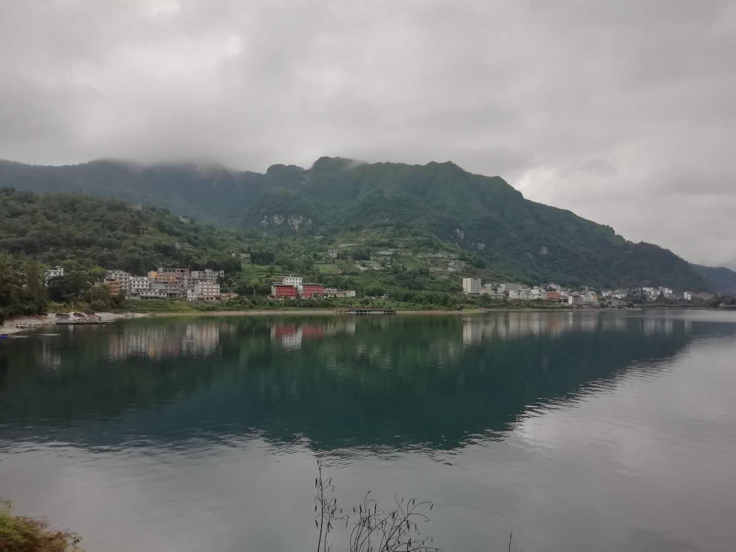 马湖