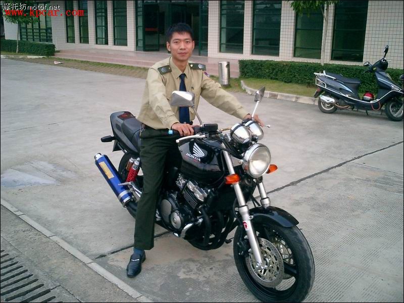 P7efOAcP.jpg