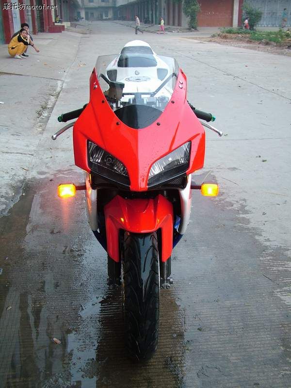 mBmmLS80.jpg