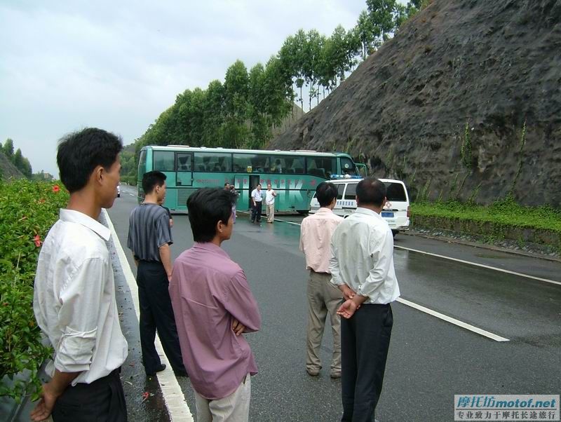 去、、、碣石途中大塞车