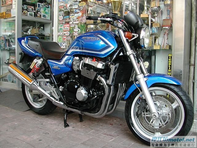 [推荐]代朋友穩車.CB400-1300CC,價錢10000-30000有這台車請回復