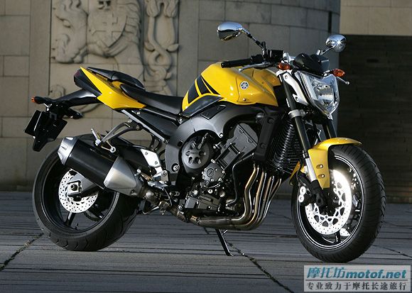 2006: Yamaha FZ1　１５０ＰＳ