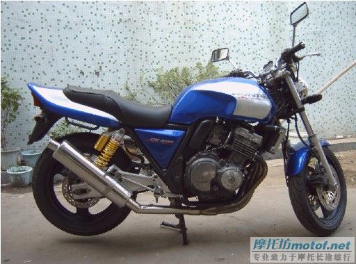 出售９４／ＣＢ４００一部