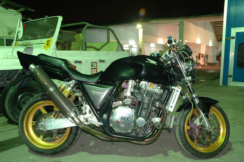 卖CB1000~