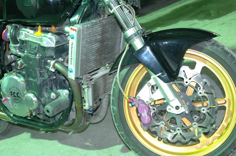 卖CB1000~