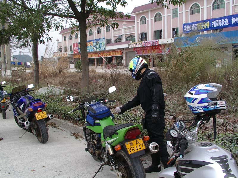 ２００５.１１.１９　（江门篇）各位继续贴图