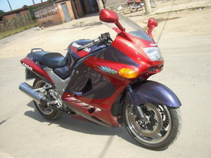 出售ZZR1100