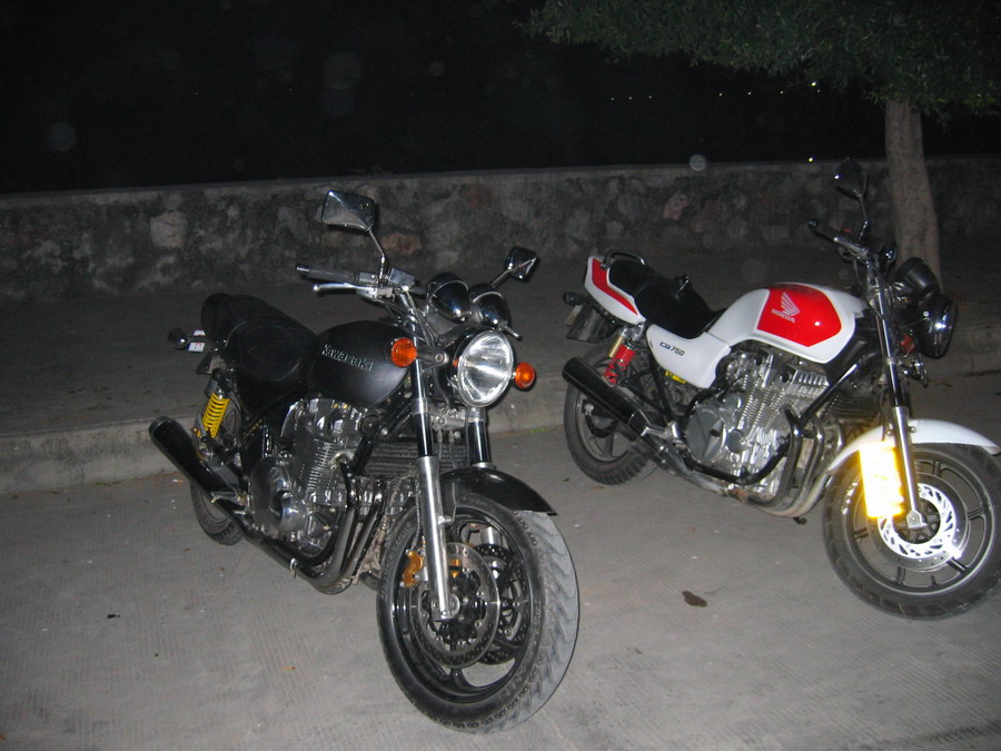 欧版西风750VS欧版CB750