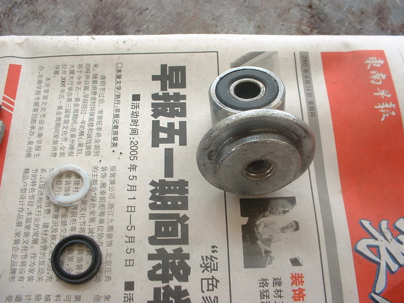 欧林斯后减震拆装过程照片
