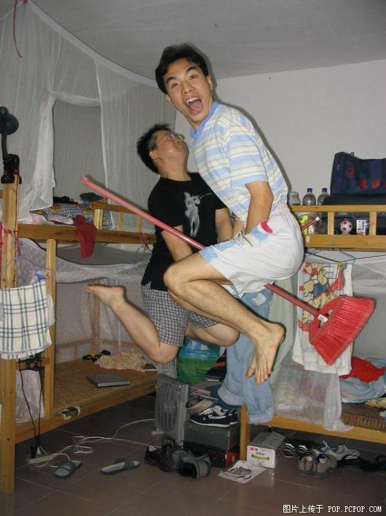 大学生超级搞笑图片
