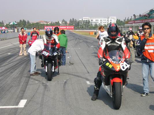 CBR600RR珠海赛（日本仔仆街）