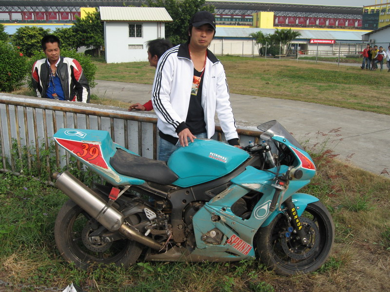 CBR600RR珠海赛（日本仔仆街）
