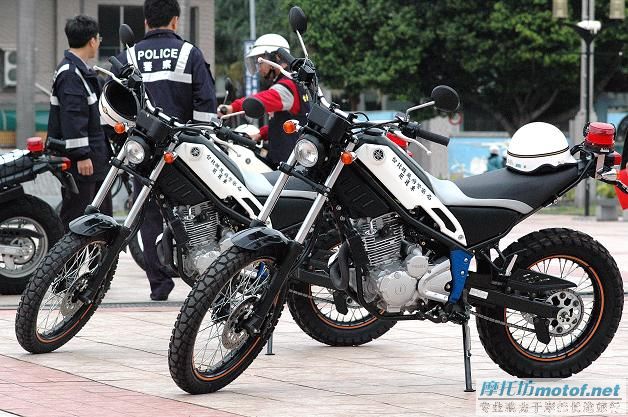 台北  警车巡礼!