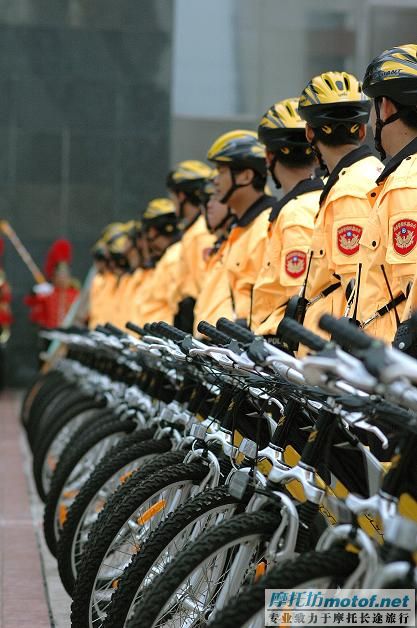 台北  警车巡礼!
