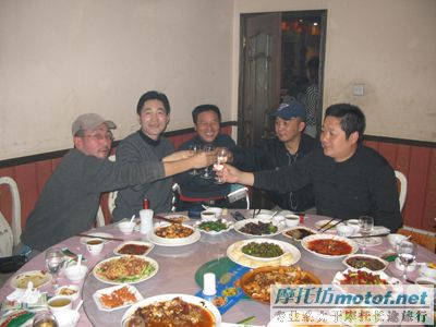新的一年开始了希望大家合和气气－－看看我的搞笑专辑