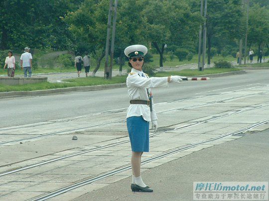 朝鲜女交警
