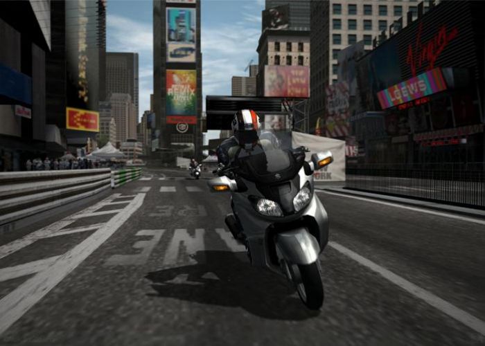 PS2就快出GT引擎新作《旅行者大奖赛》啦