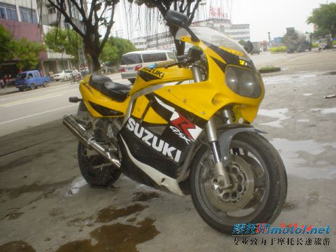 我太多车了卖一台gsx1100R看能卖多少钱车友们给个价,合我心里价就卖，，，！