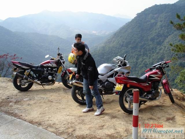 坊里有熟悉CB125X的车友么?
