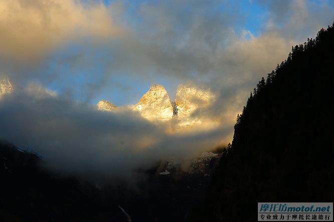 [转帖] 全程记录金秋十月的滇藏线风景（图片＋说明）