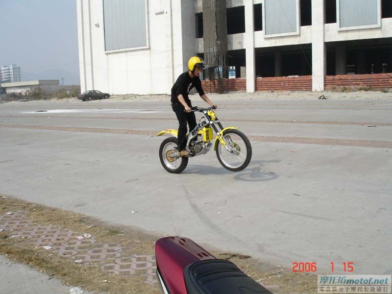 小玩慢爬.
