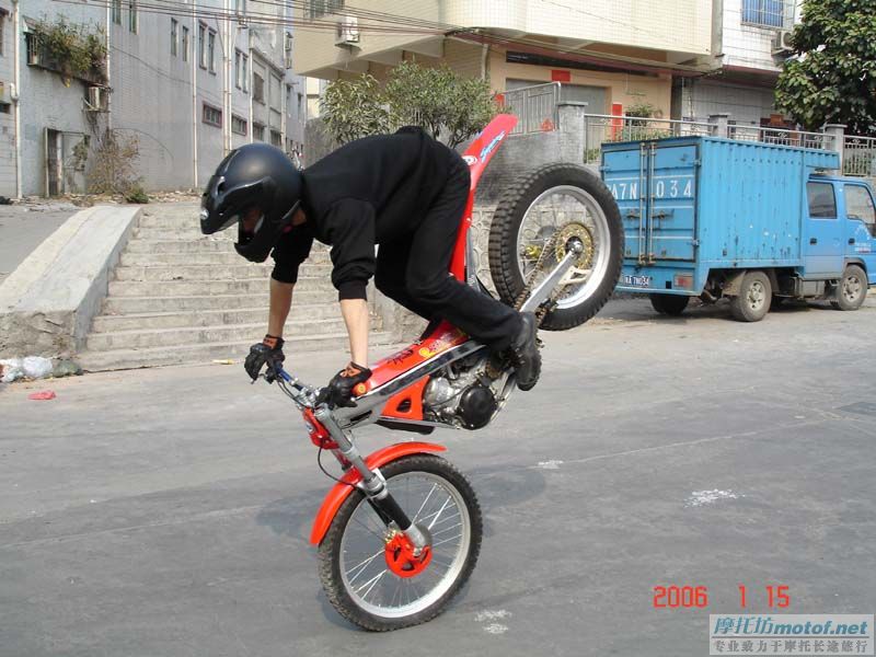 小玩慢爬.