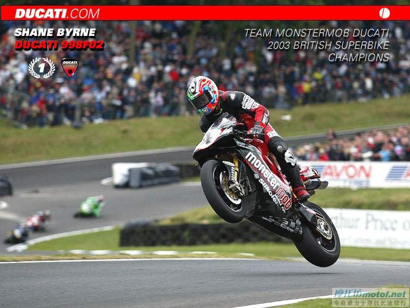 DUCATI双摇臂双凸轮气门。