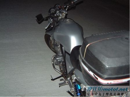 出售！cb400sf 一台