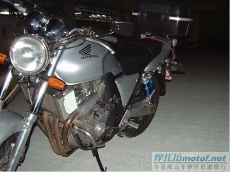 出售！cb400sf 一台