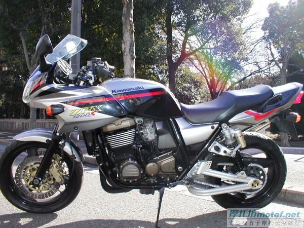 ＺＲＸ１２００Ｓ