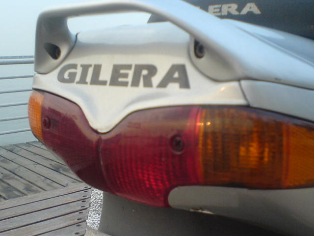 深圳出售意大利02年SP GILERA180CC 2冲水冷绵羊