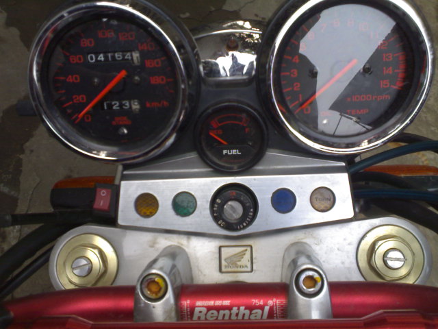 个人原因18000出售97CB400（南海）