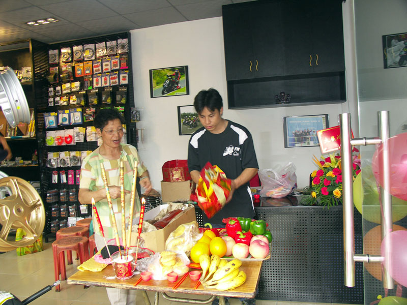 [公告][广州动力车行]乔迁罗冲围中华摩配城，10月14日新店开张！
