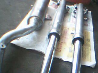 广东出200元售爬鸡前叉，烟喉。