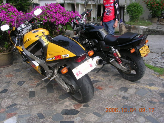 84LzY00O.jpg