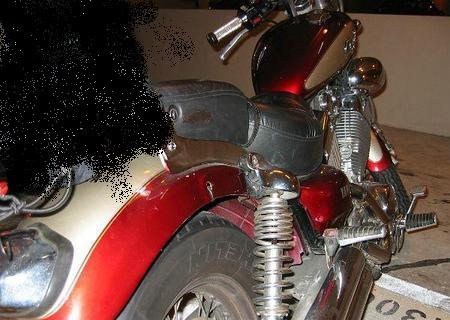 海口市低价出售YAMAHA ＸＶ４００￥4300元 赠送护甲和脚踏