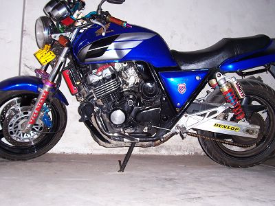 FzSRra2V.jpg