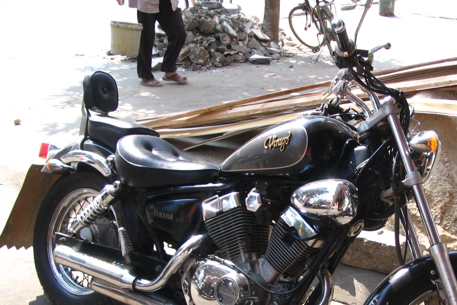 汕尾３５００块售９６纪念板ＸＶ２５０