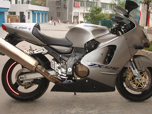 湖北4万3出售00年纯水的ＺＸ１２Ｒ