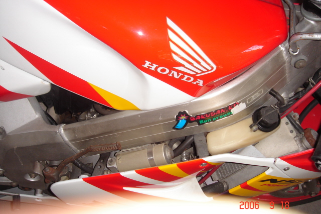 广州12000售HONDA干3送多样补品(新改)