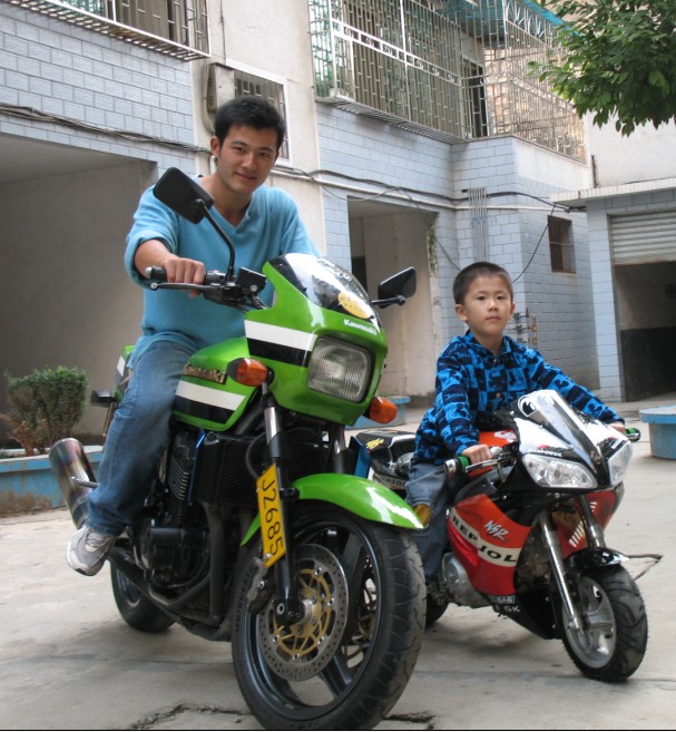 可爱的小外甥