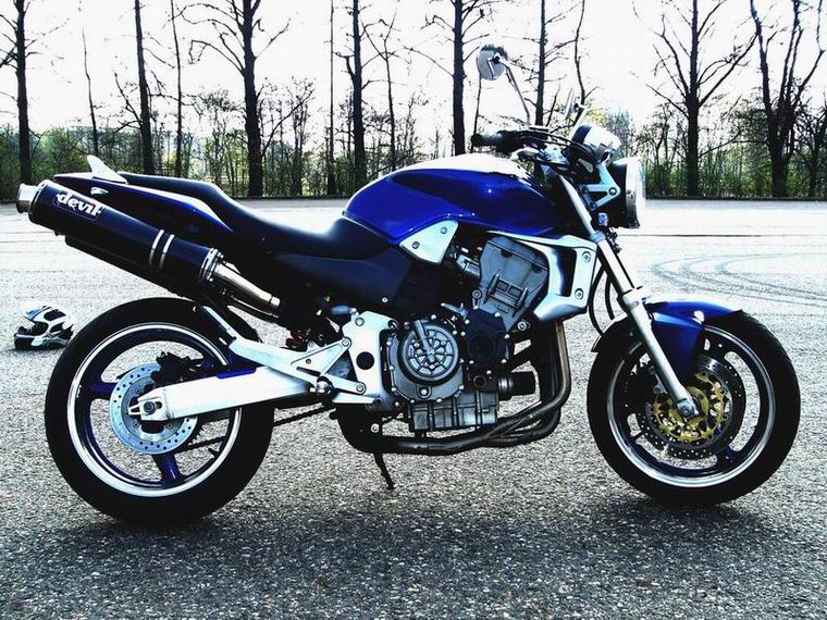 HONDA CB900