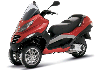 双前锋三轮绵羊面世2006 Piaggio MP3 Quasar 250ie