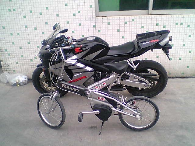 (能在马路上赢我的)南海0元卖HONDA 05CBR600RR