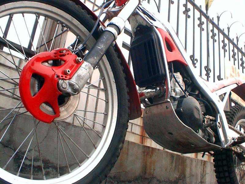 [推荐]新塘地区出售magna250、警版750、军版750、比亚乔125、GASGAS高赛