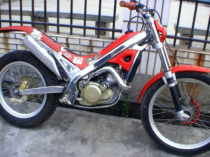 [推荐]新塘地区出售magna250、警版750、军版750、比亚乔125、GASGAS高赛