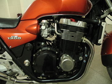 广西桂平小东3W出售99CB1300