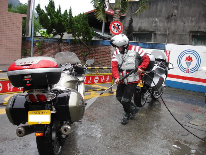 台灣花蓮寶馬摩托車主大會師-轉載motolines