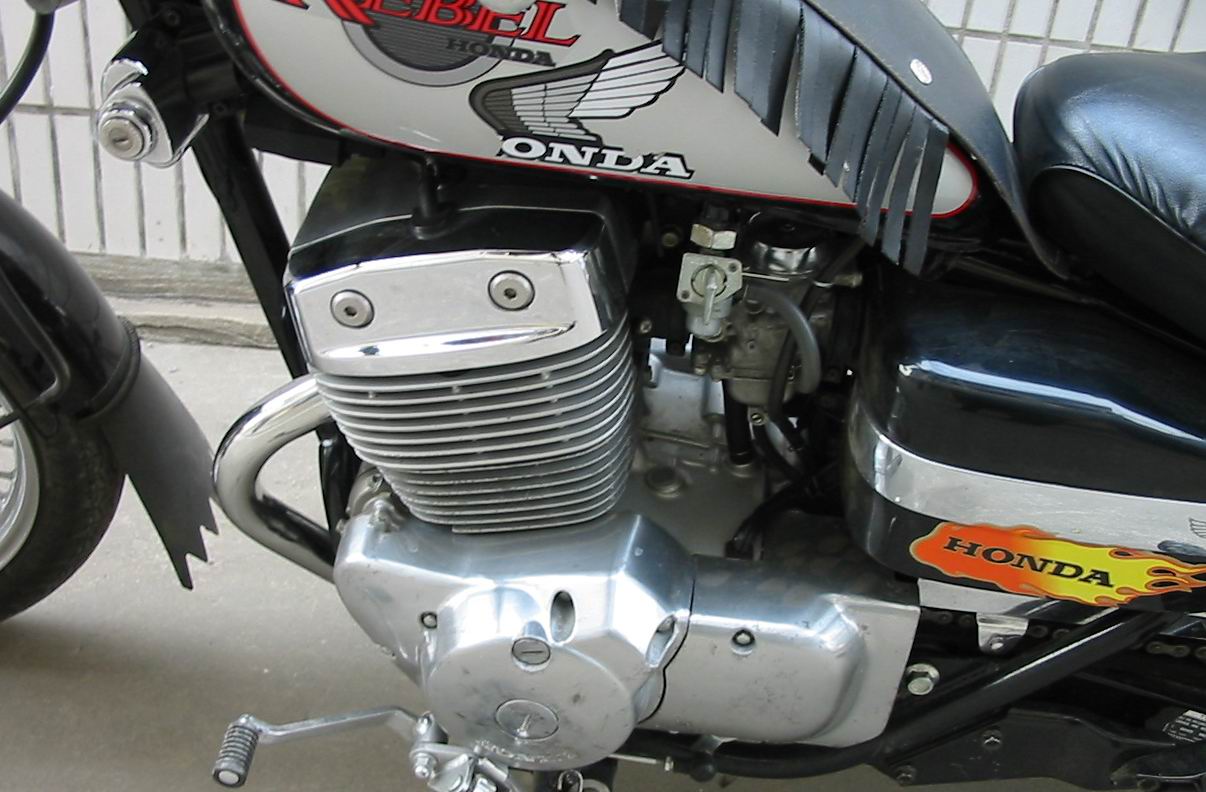 江苏徐州9000元卖狂新98HONDA rebel250（银公子）